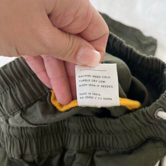 PACT Organic Cotton Twill Roll Up Drawstring Grape Leaf Green Pants, Size Small - Picture 12 of 13